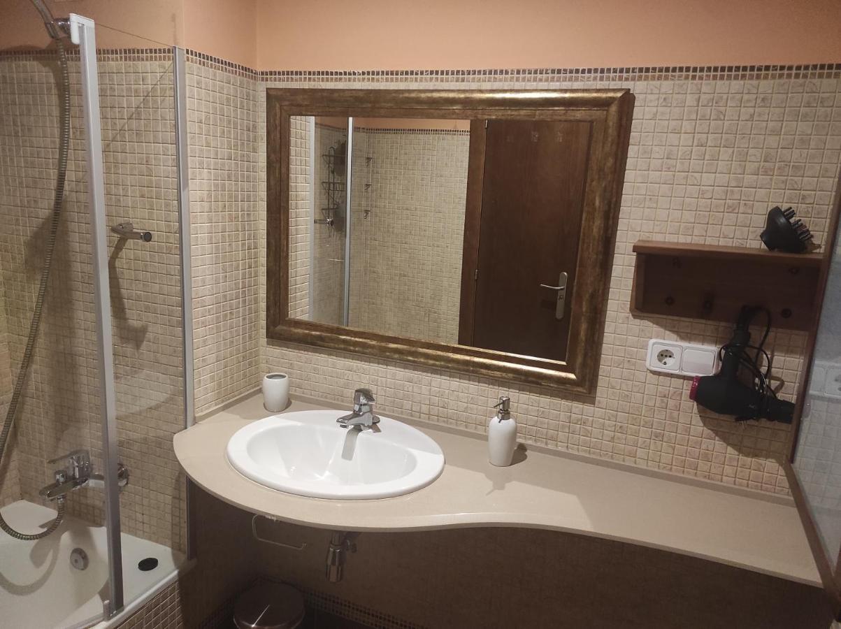Piso Nobel Apartment Виго Екстериор снимка